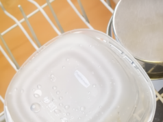 Plastikdosen trocken aus der Spülmaschine? So klappt’s!