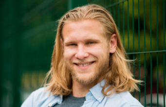 Rick (30) überglücklich über seine Sozialleistung: “Alle Zeit der Welt für Dinge, die mir Spaß machen”