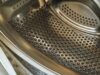 Stinkt deine Wäsche, obwohl sie gerade aus der Waschmaschine kommt? DAS ist wahrscheinlich die Ursache